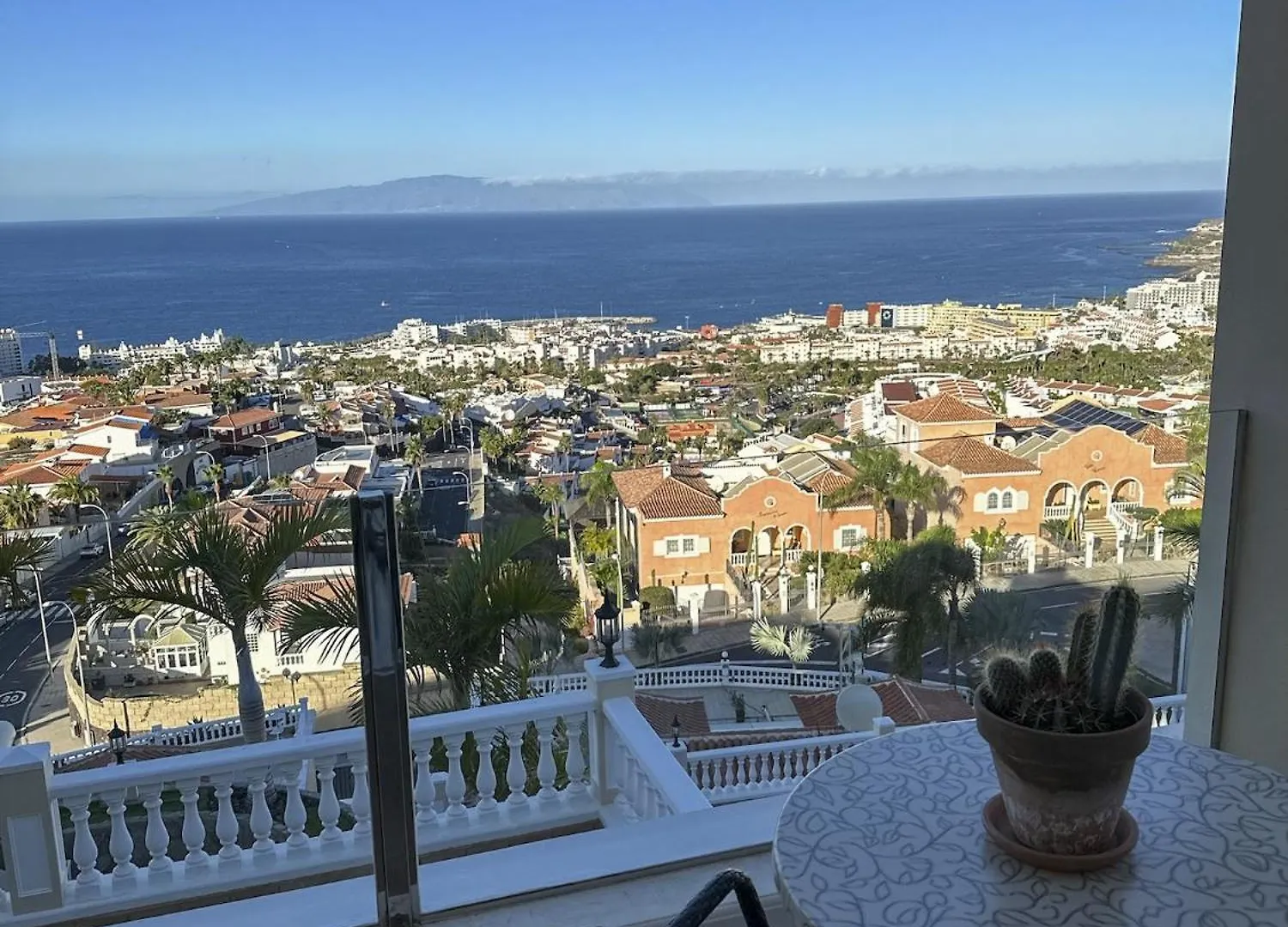 Boutique Villa Leicht & Friends Costa Adeje  Lägenhetshotell Costa Adeje (Tenerife)